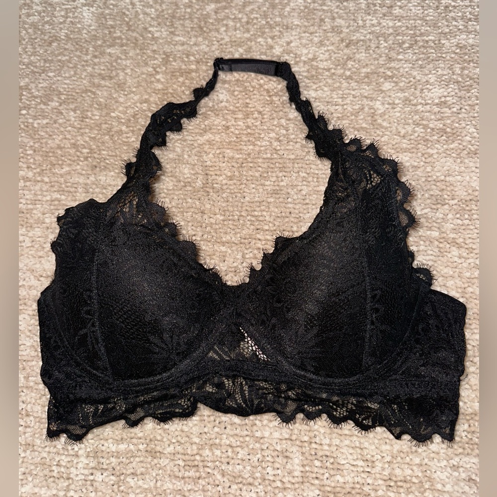 PINK Lightly Lined Lace Bralette - Size M